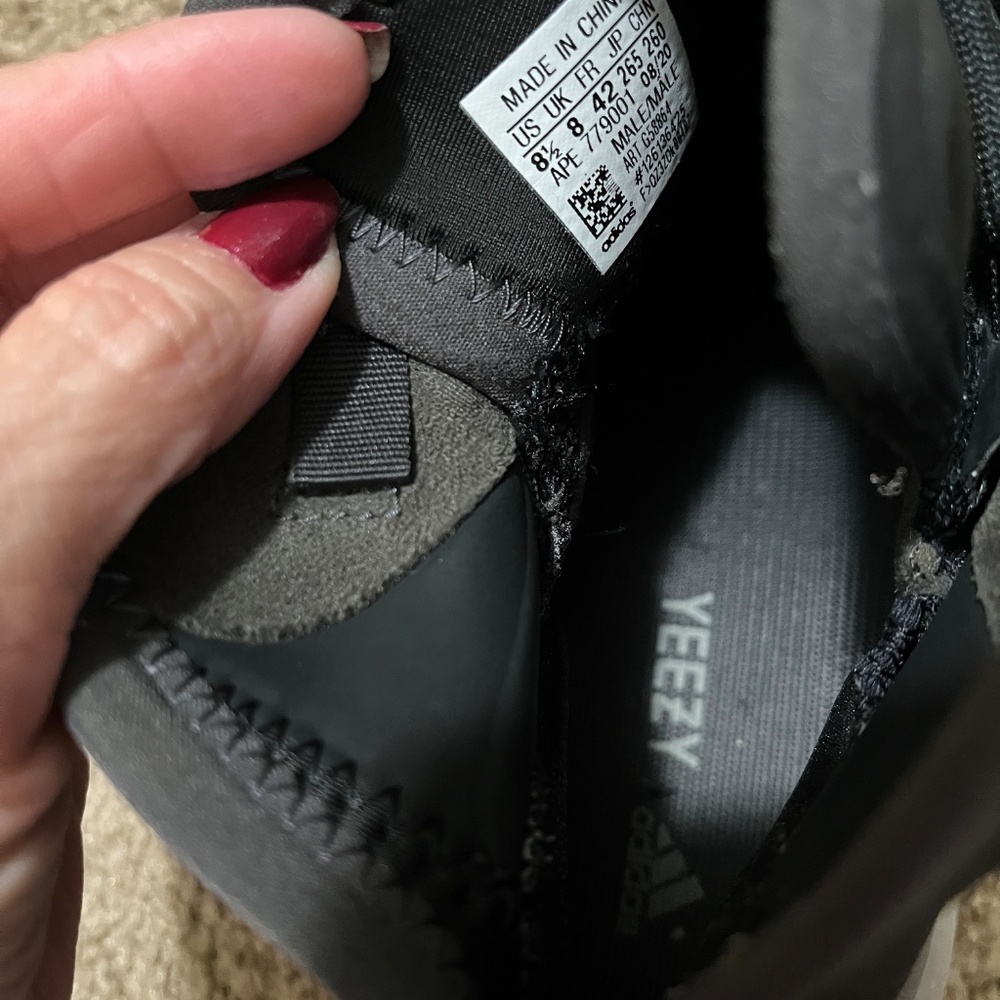 Authentic Adidas Yeezys - Picture 5 of 5